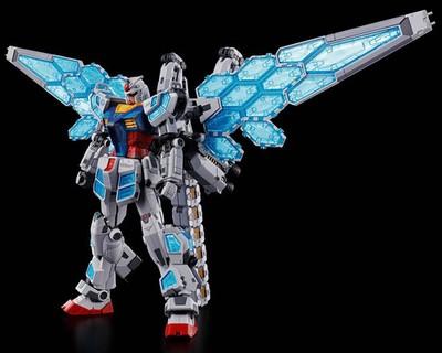 Bandai HG 1/144 RX-78F00/E Gundam (Ex-001 G.L.R.S.S. Feather Unit) [BAS2856817]