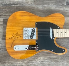 * VINCE NEIL * signed electric guitar * MOTLEY CRUE * COA * 1