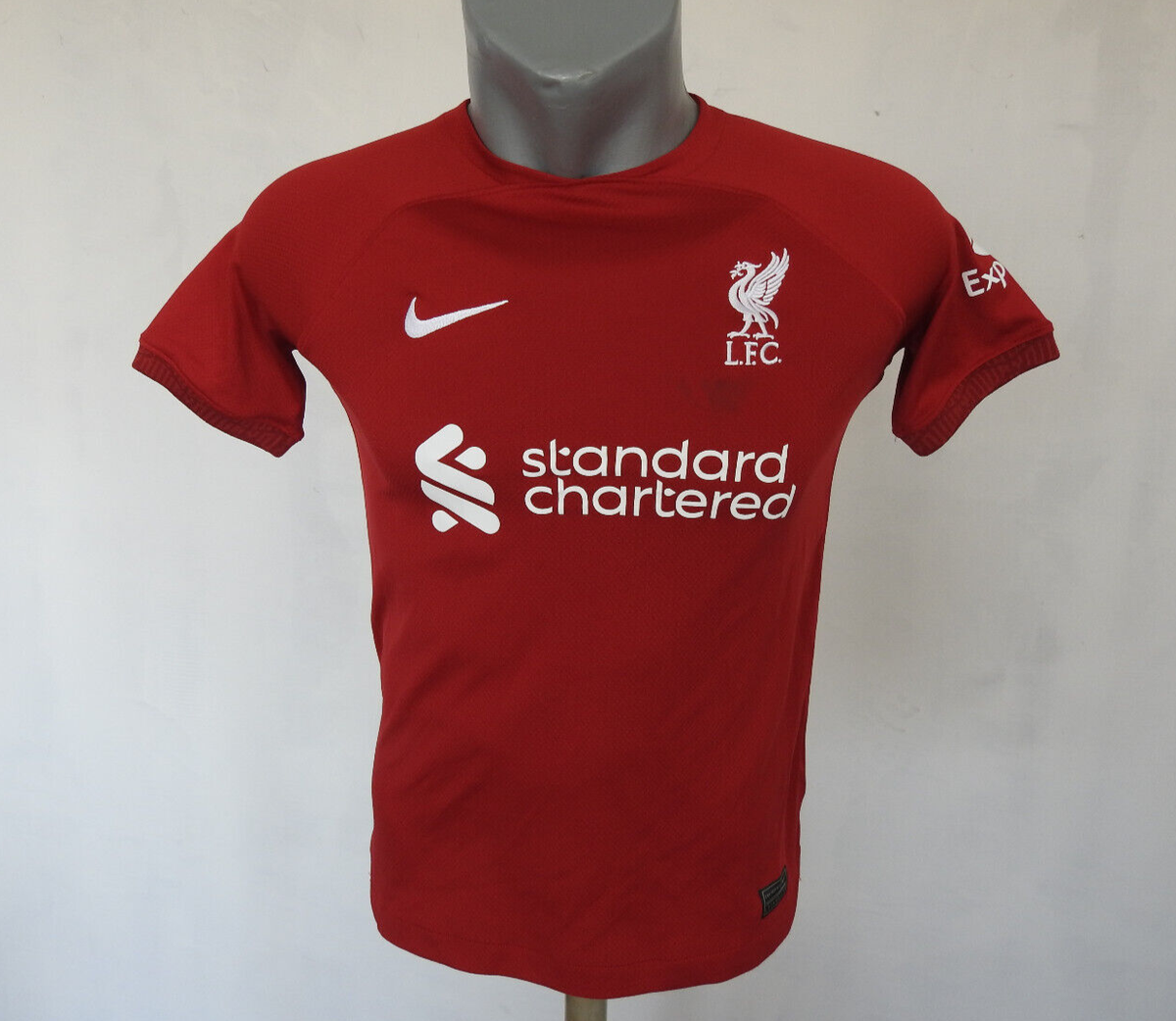 Liverpool FC 2022 Home Jersey Nike Red Shirt Size Boys M Football