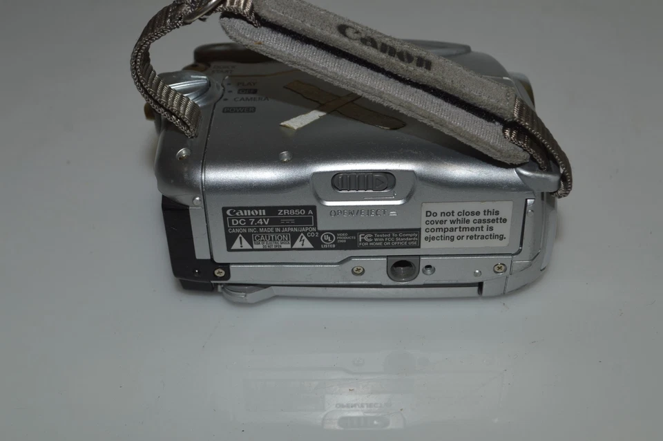 ^^ CANON DIGITAL VIDEO CAMCORDER ZR850 NTSC (LBN44) - Image 3 of 3