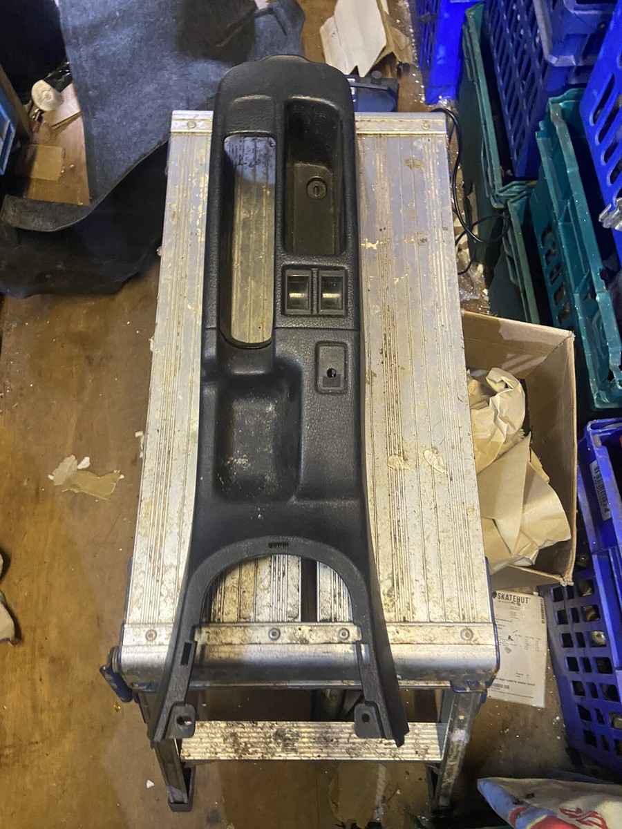 SUBARU IMPREZA WRX STI GC8 CONSOLE CENTRE DASH PANEL GC8 GF8 1993