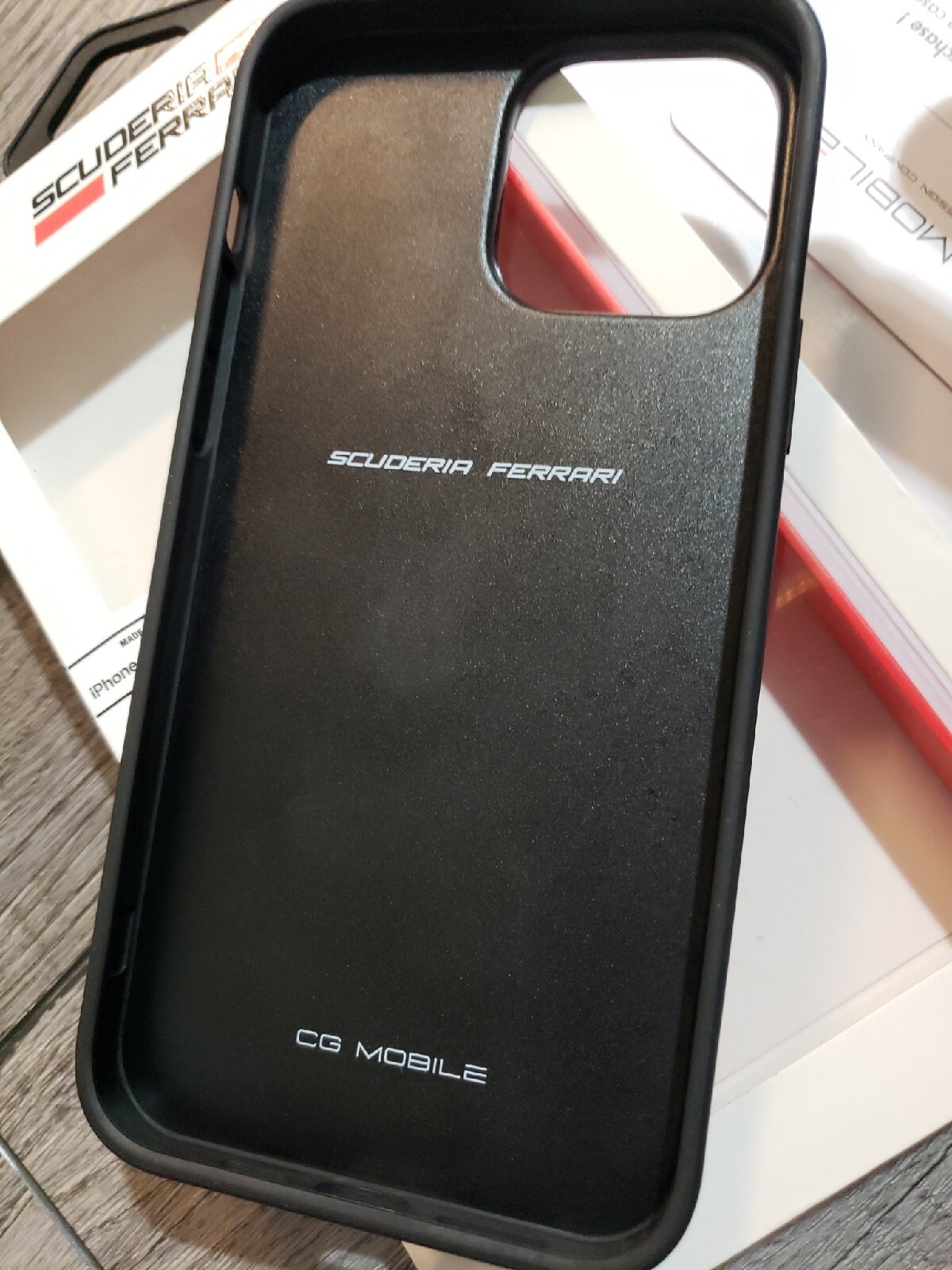 CG MOBILE Ferrari Case for iPhone 13 Pro Max in Smooth Red & Carbon