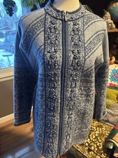 Pendleton Womens Full Zip 100 Lambs Wool Jacket Size Medium Snowflake Patterns