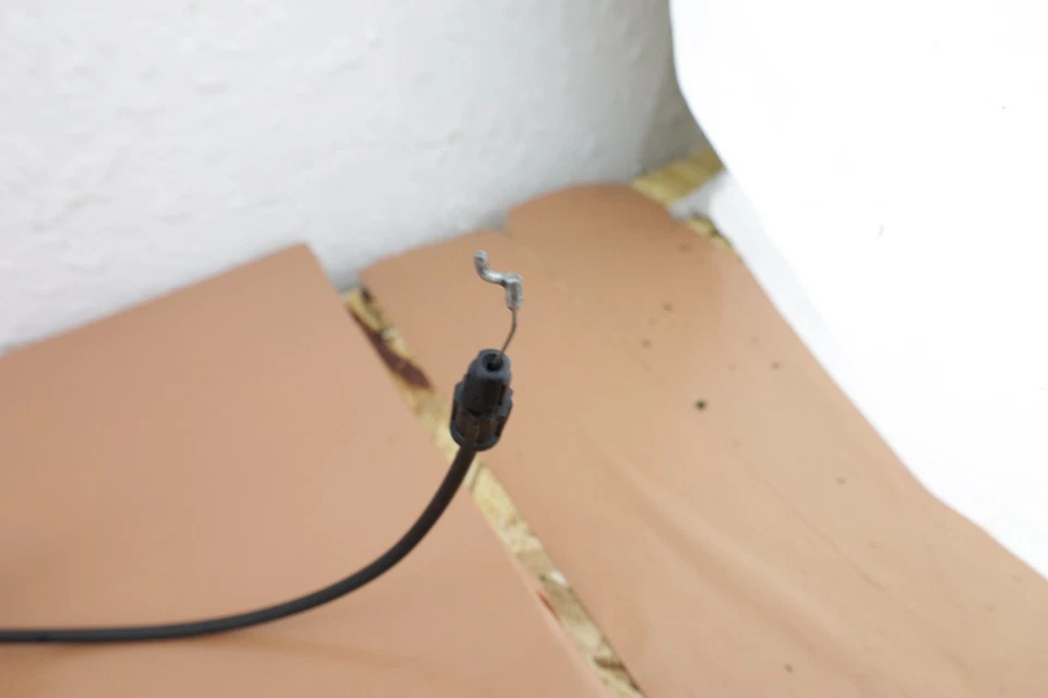 Homelite UT26PH String Trimmer OEM Trigger Handle / Driveshaft - Image 3 of 4