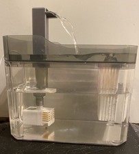 Fontaine à boire pour chat, neuve, gris aurore, petite, silencieuse, 6,5” L X 4,5” L X 5,5” H