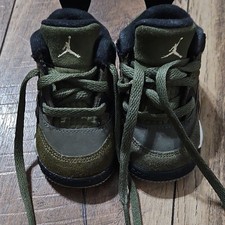 Jordan Air Jordan Green Black Athletic Sneakers 2C Unisex Baby Lace Up