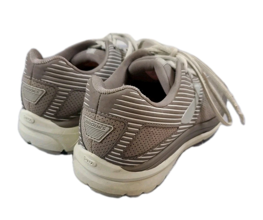 Brooks Addiction Walker Suede Women's Extra Wide Walking Shoes Size 10 (2E) image 2