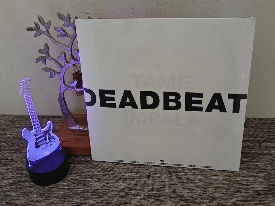 Tame Impala - Deadbeat BLUEJAY Blue Vinyl + CD Bundle w/ SIGNED Card  - Image 4 of 4