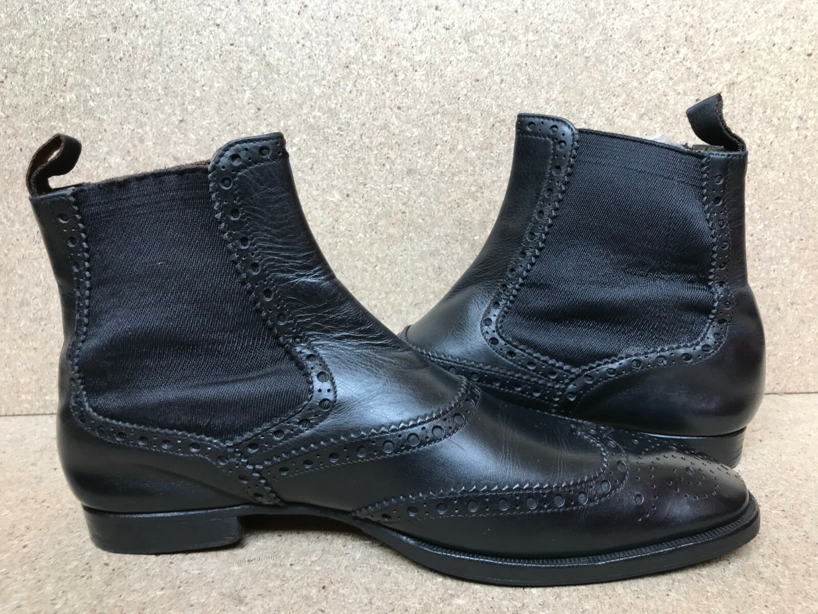 Stivali Yves Saint Laurent Chelsea punta alare neri Made in Italy taglia 40 US 7