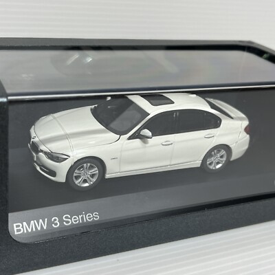 Jadi 1/43 BMW 3 Series 335i F30 Alpine White Diecast Dealer edition 80422212868