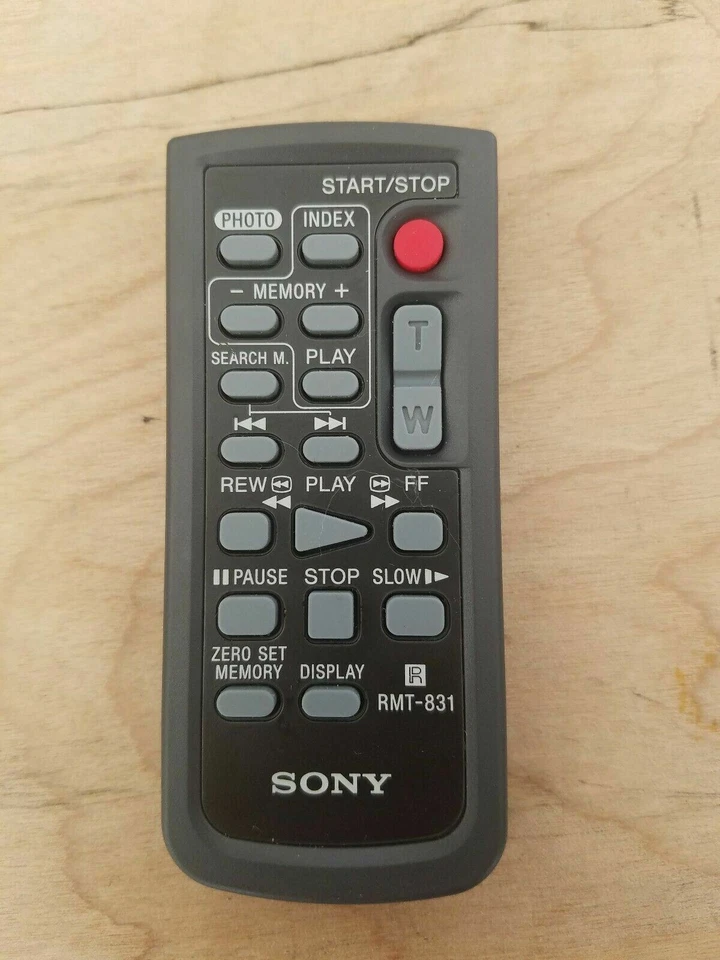 Sony RMT-831 Remote Control For DCR-HC40 DCR-HC30 DCR-HC1000 DCR-HC36 DCR-HC46 A - Image 2 of 4