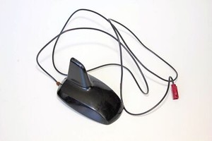 Audi A3 S3 RS3 8P Antenne Haifisch Dachantenne GPS Navigation Navi Radio schwarz