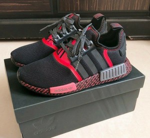 adidas nmd r1 black scarlet