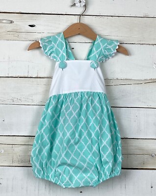 Girls BANANA SPLIT Sz 24m One Piece Aqua White Bubble Romper Ruffles  Quatrefoil