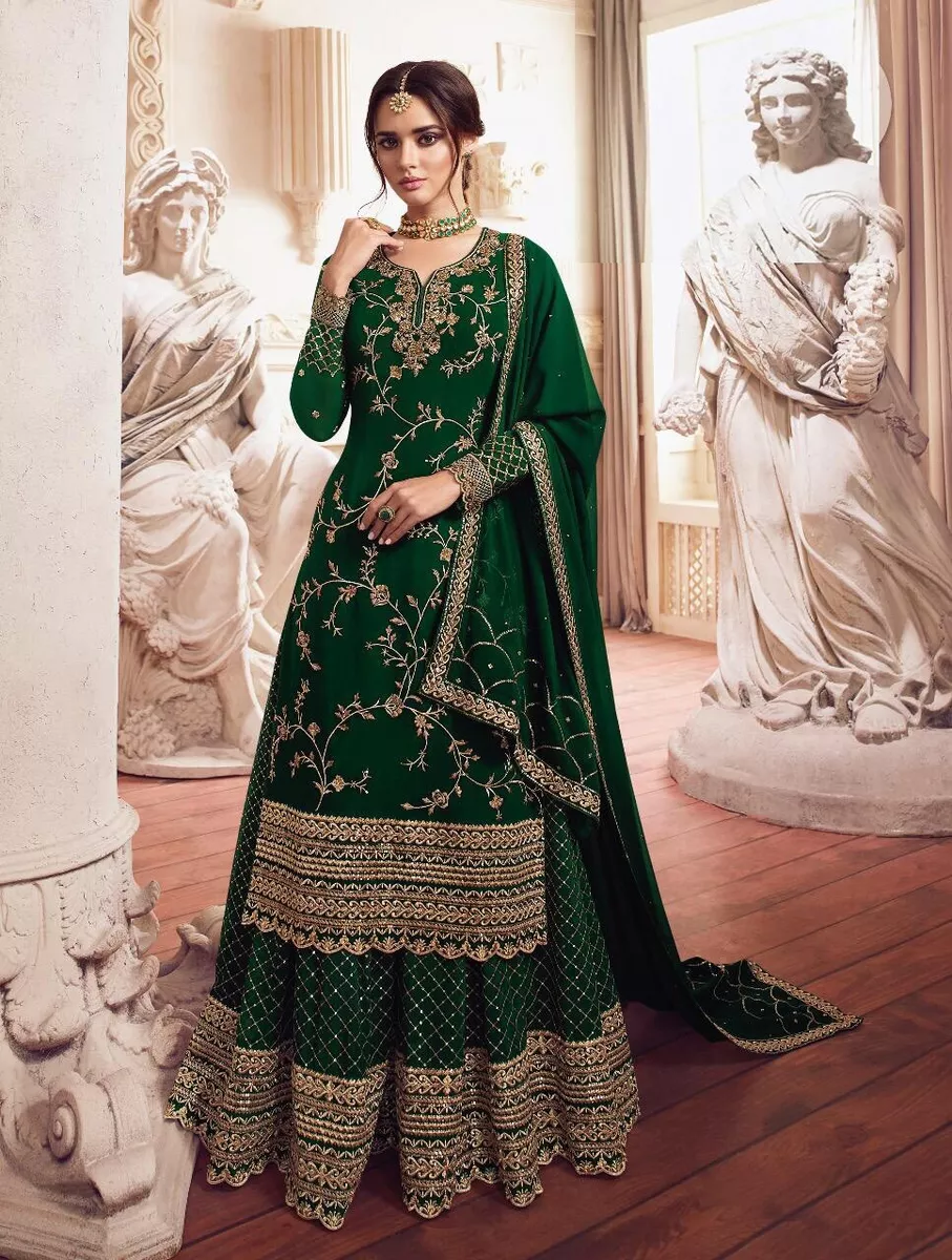 Bollywood designer deals outfits