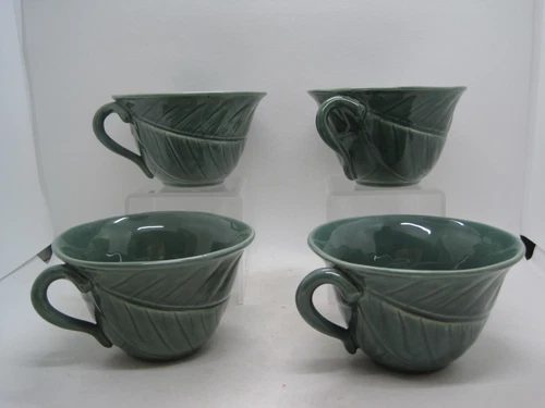 4 Vintage Metlox Poppytrail Coffee Tea Cups  Jade Green Lotus Leaves