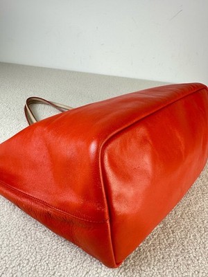 Givenchy Pre-Owned Authentic Tote Red 39*32 Average condition | eBay