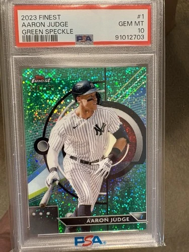 2023 Topps Finest Aaron Judge #1 Green Speckle Refractor PSA 10 /125 Yankees