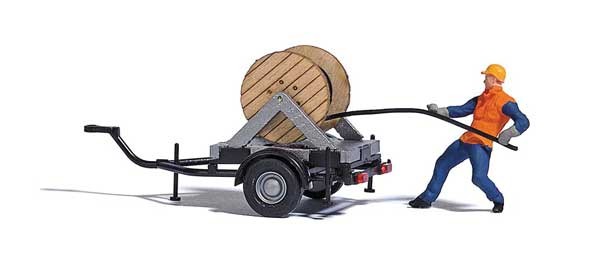 Busch 7836 HO Scale Cable Reel on Trailer with Figure Miniature Scene