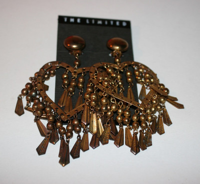 VTG The Limited Large Heart Shaped Chandelier Dangle Clip On Earrings Gold Tone