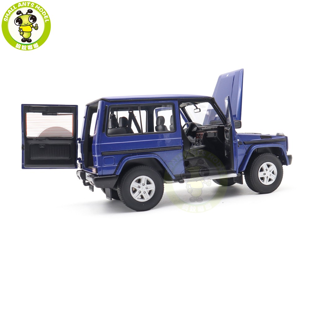 1/18 Mercedes Benz G CLASS G500 1998 SWB Autoart 76114 Blue