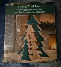 Wood Decorative Nesting Wood Tree 3 Pieces Holiday Decor Green NIB 