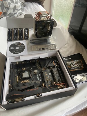 BUNDLE - Intel i7 6700K CPU - ASRock Z170 Extreme 4 - 4x 4GB