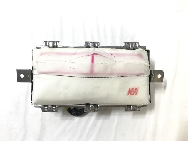 Toyota prius airbag