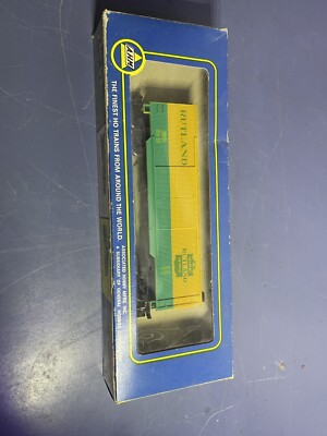 Vintage Roco Rutland #100 Yellow & Green Train Box Car HO Gauge Scale S2A2