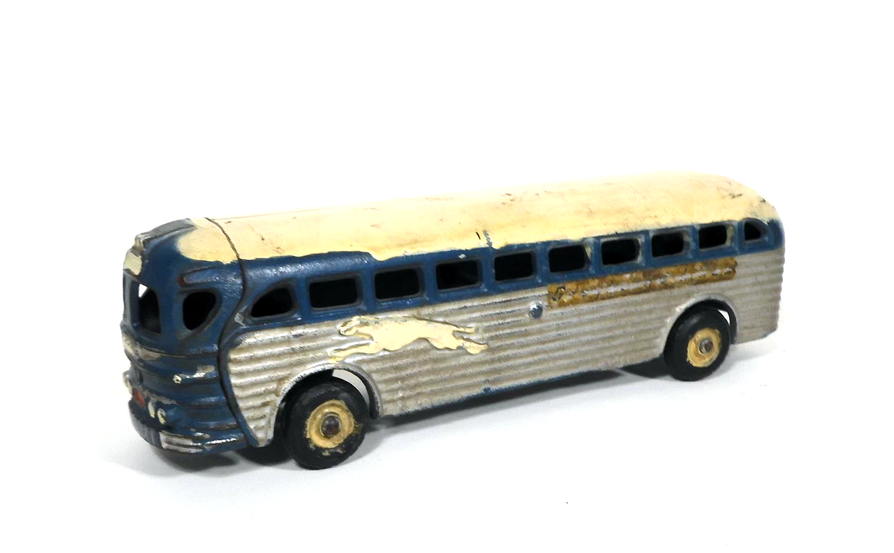 A CENTURY OF PROGRESS CHICAGO-1933 GREYHOUND LINES. GMC. CAST IRON
