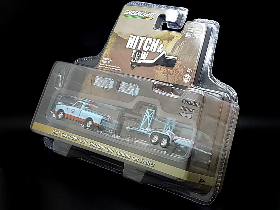 Greenlight Hitch and Tow 1968 Chevrolet C10 Gulf Oil & Tandem Car