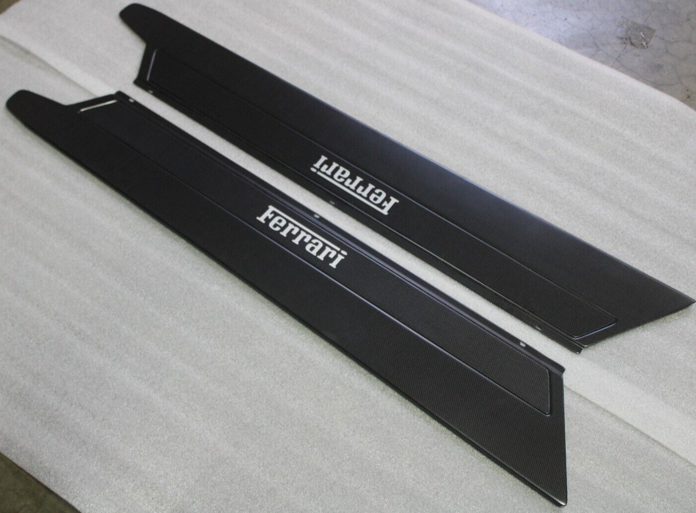 Ferrari 348, Carbon Fiber, Door Step Plate Set, RTUNED, New, P/N rtfe021ds348
