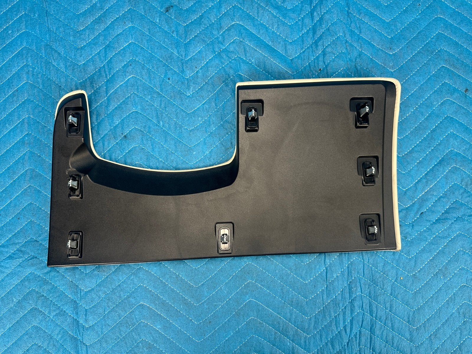 Bentley Flying Spur Dash Driver's Lower Knee Trim Panel Ivory 29k 2008-2012 OEM