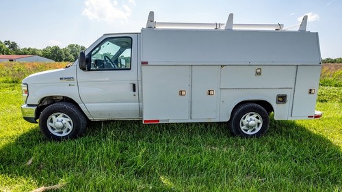 2012 Ford E-Series E-350 SD - Picture 9 of 24