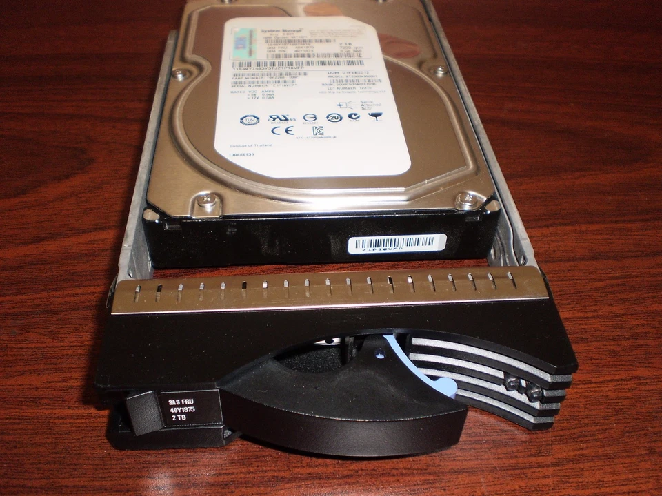 49Y1875,49Y1874,49Y1871 IBM 2TB 7200 RPM 6GB 3.5" SAS HARD DRIVE - Image 2 of 3