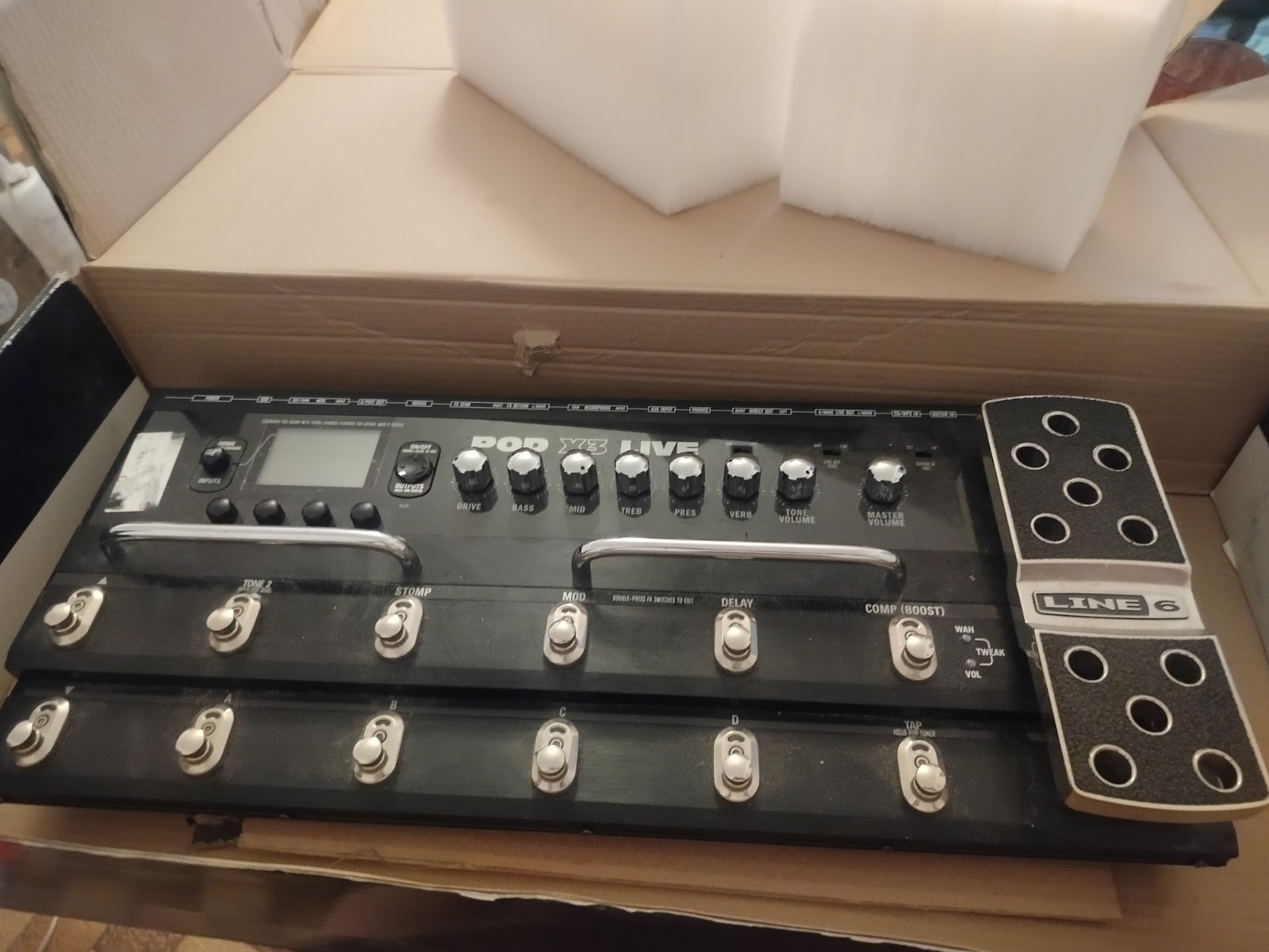 Line 6 POD X3 LIVE