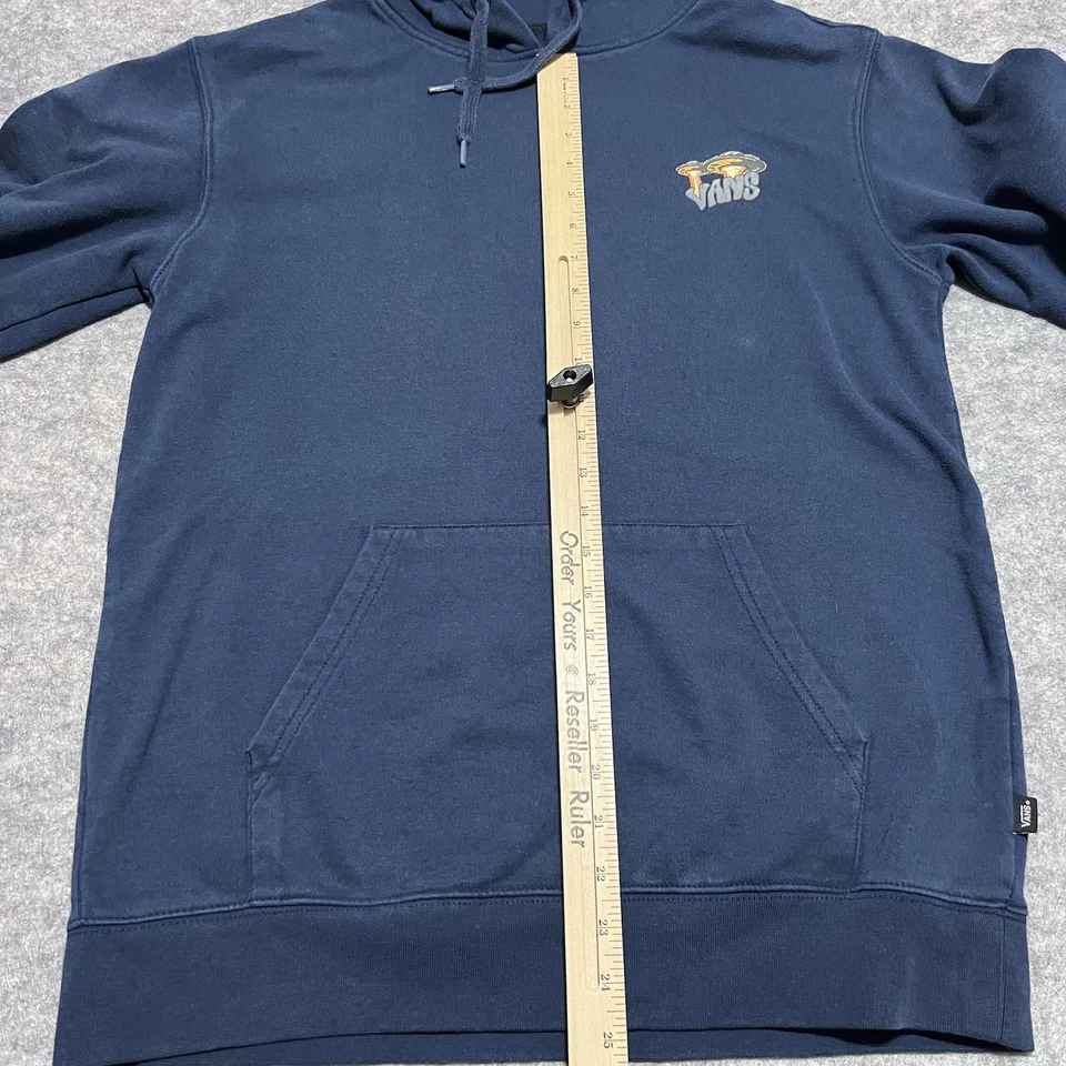 Moletom Vans masculino azul marinho gráfico fora da parede 66’ pulôver pequeno com capuz - Imagem 4 de 4