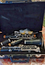 OLDS Clarinet: All Pieces w/ Accessories Reeds  Box 