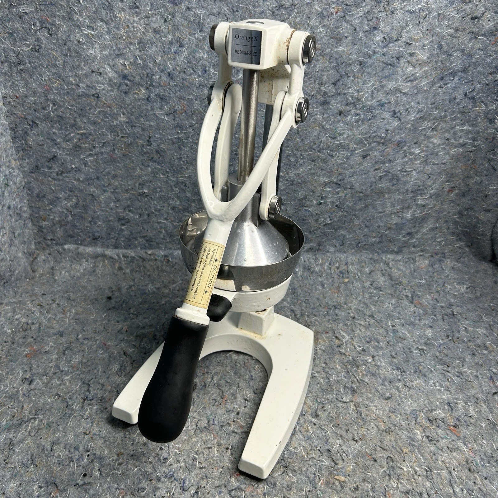 OrangeX Medium Size Professional Manual Citrus Juicer Press White
Opens in a new window or tab