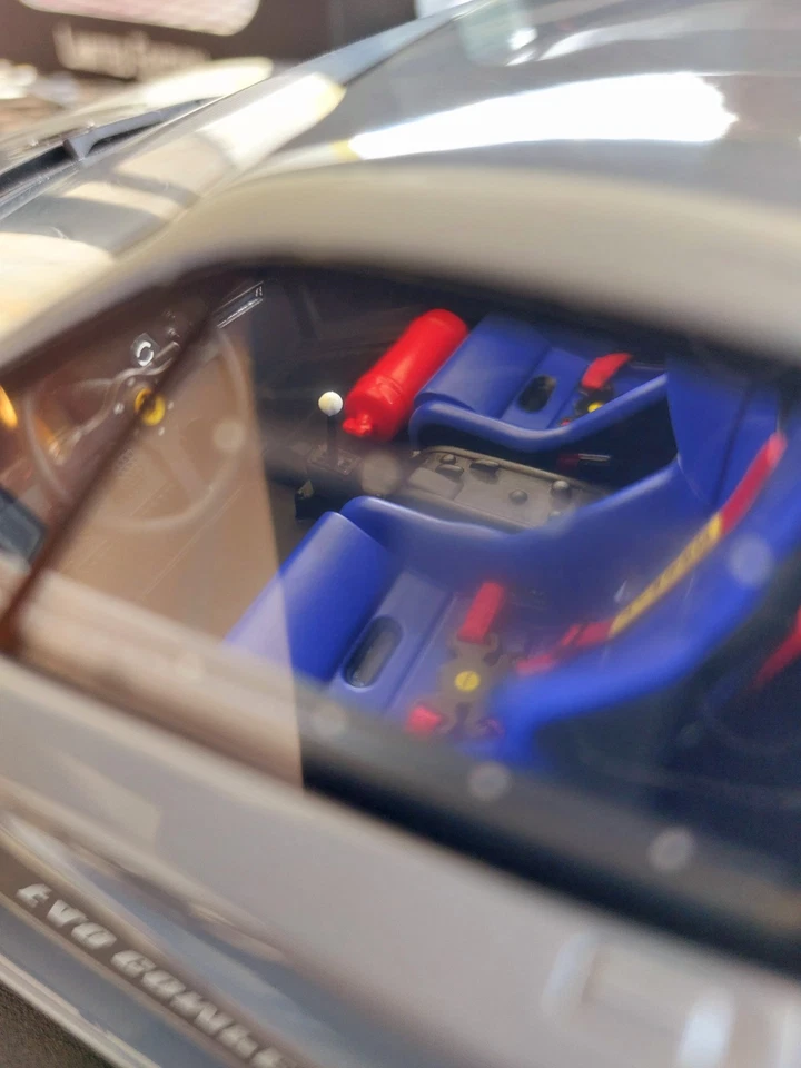 Ferrari F40 Competizione 1:18 Limited Gt spirit - Immagine 4 di 4