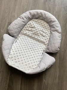 pushchair wedge insert