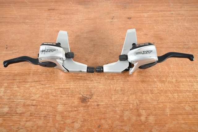 Shimano Deore XT St-m760 STI Levers 