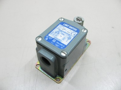 SQUARE D Limit Switch Lever Schalter Heavy Duty TUB5 NEU