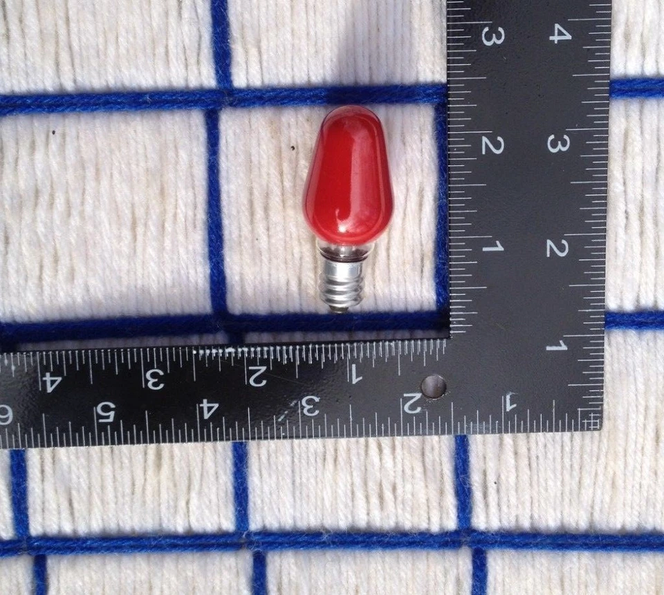 NEW USA 7w RED CHRISTMAS C7 night LIGHT bulb 7 watt 7C7 industral indicator E12 - Image 2 of 4