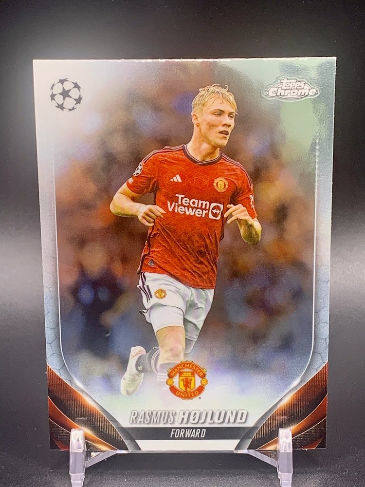 2023 Topps Chrome UEFA Club Competitions Rasmus Hojlund #131 RC Rookie Card
