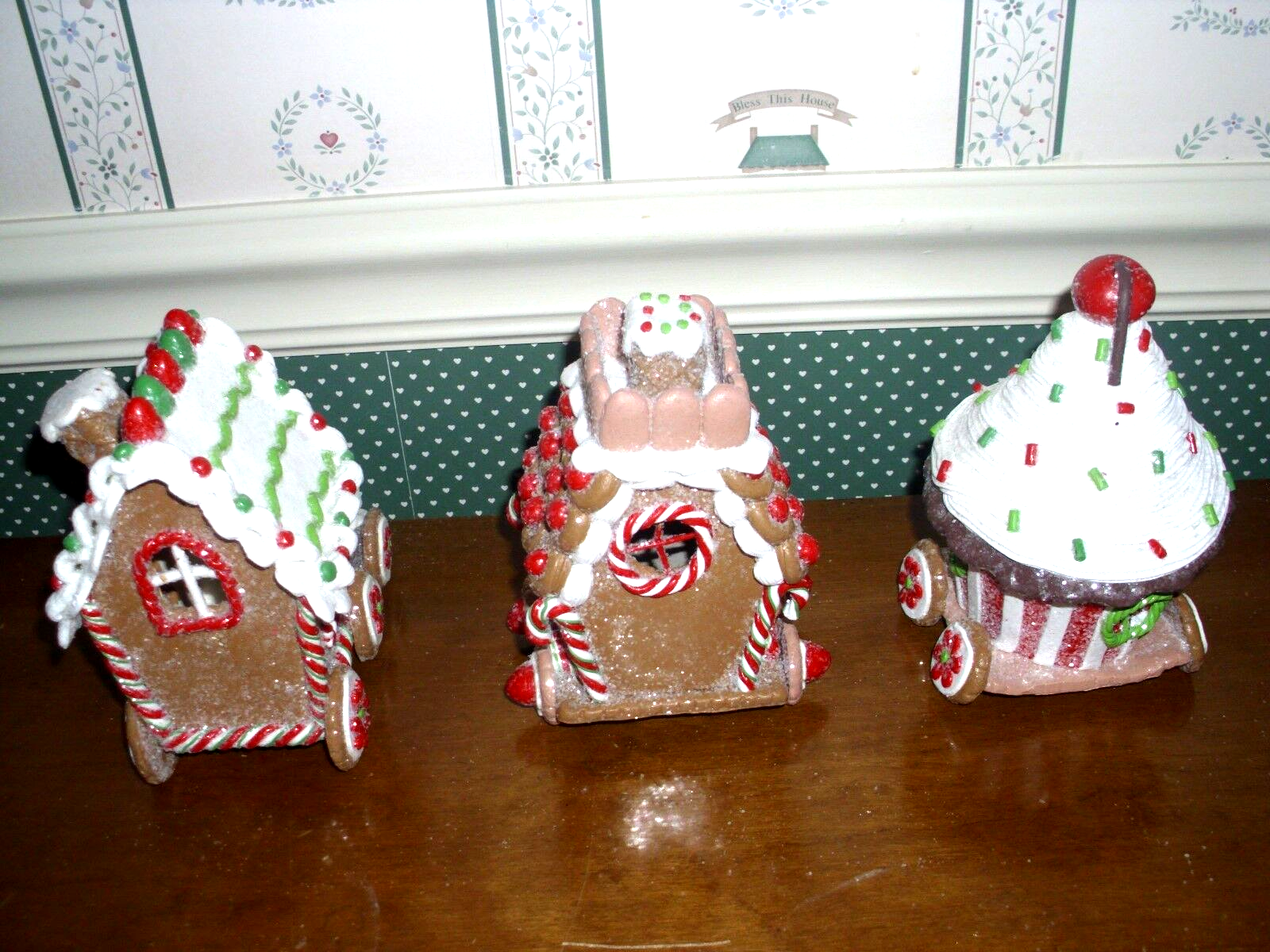 Picture 2 of 4