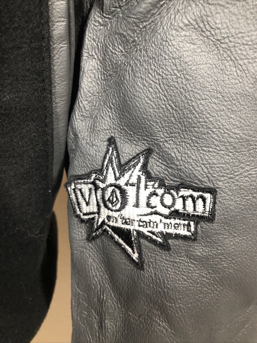 Vintage NWT Punk Surf Y2K Jacket Volcom Goons Of Doom Band Vintage NWT Punk Surf Y2K Jacket Volcom Goons Of Doom Band