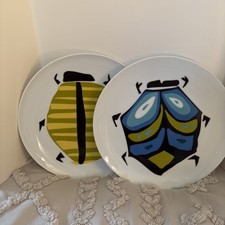 Crate And Barrel Judy Dixson Beetle Plates 10 1/2 Inch Dinner