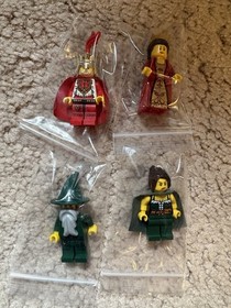 LEGO Castle Kingdoms Chess Set #853373 Incomplete Missing 12 Pieces