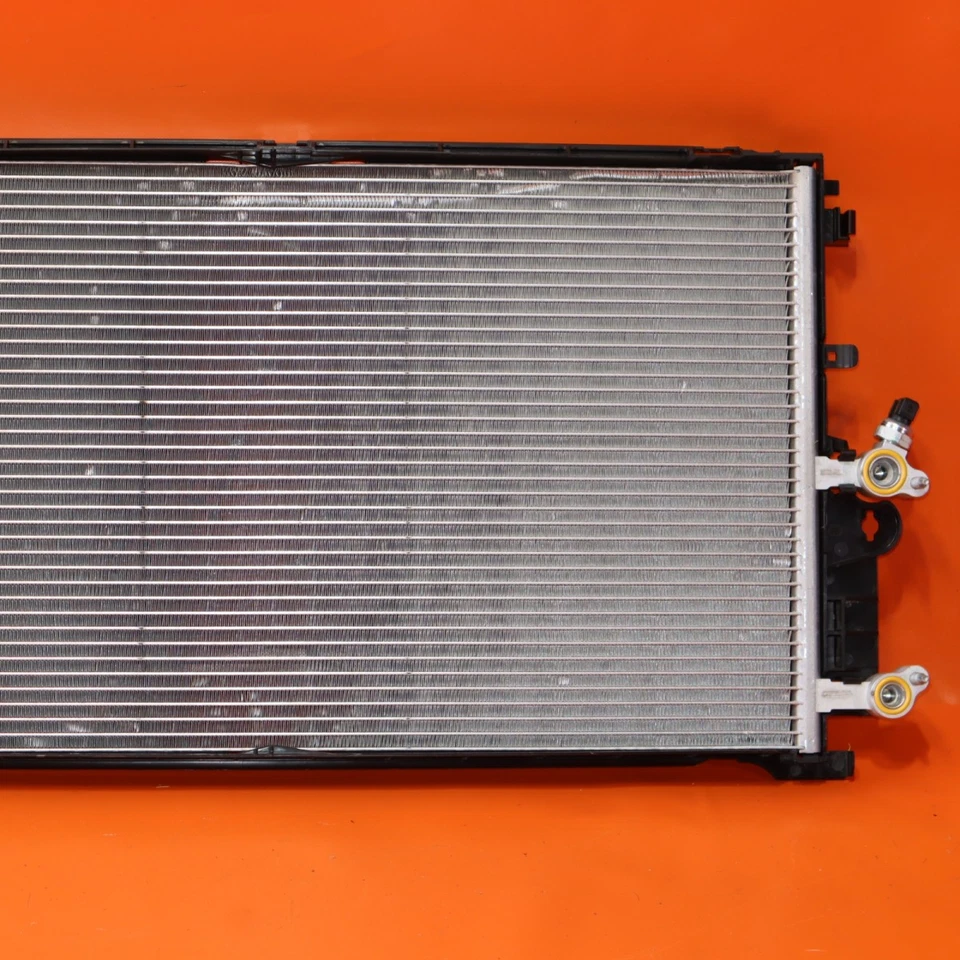 RADIADOR VOLVO XC90 2016 2017 2018 2019 2020 2021 2022 2023 2024 32339865 OEM Foto 3 de 4